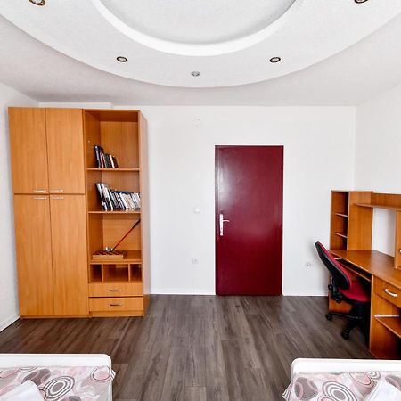 Central Monument Apartment Bojkovic Belgrado Buitenkant foto